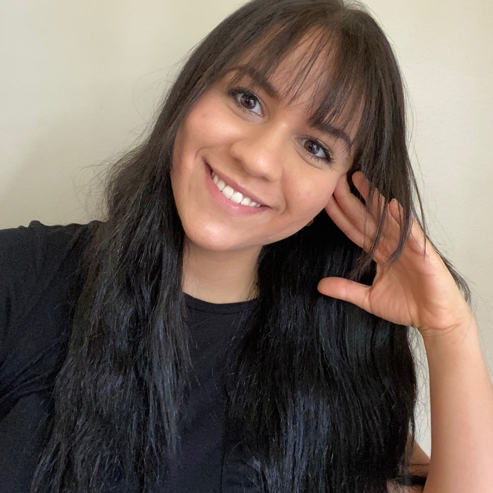 Meet your Posher, Fabiola